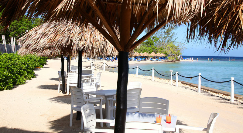 Last moment vacation deals to Jamaica